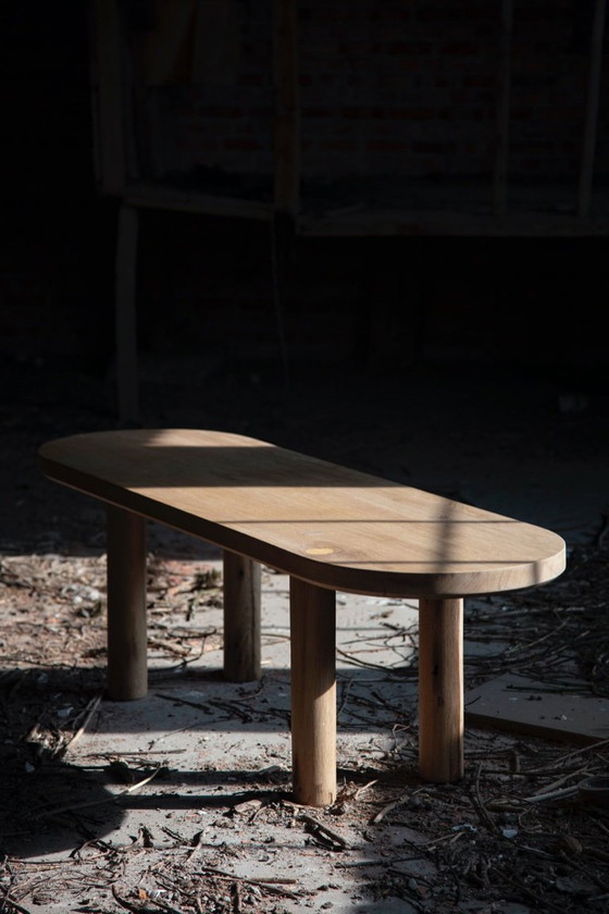 Image 1 of Coffee table in solid oak
