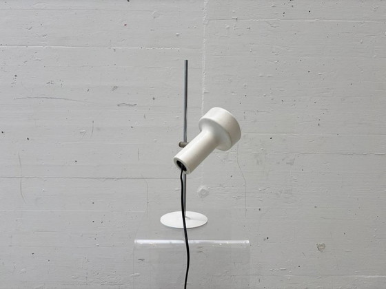 Image 1 of Designer table lamp made of metal in white, 1970s