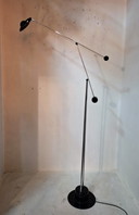 Lampada da terra alogena minimalista