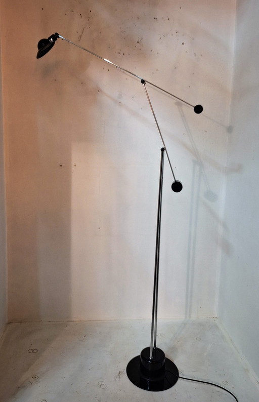 Halogen floor lamp minimalist