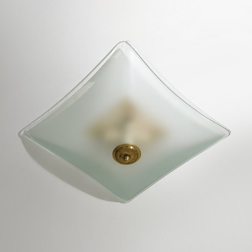 Lampada da soffitto in vetro satinato e ottone, anni '70