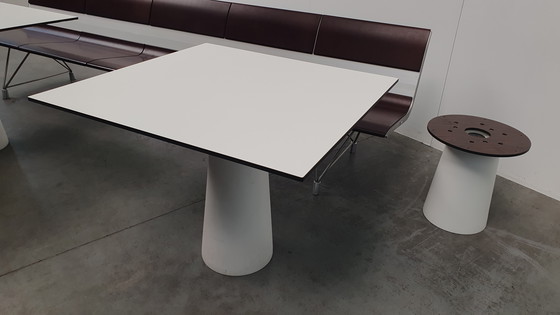 Image 1 of Moooi container table + low foot white classic dutch design