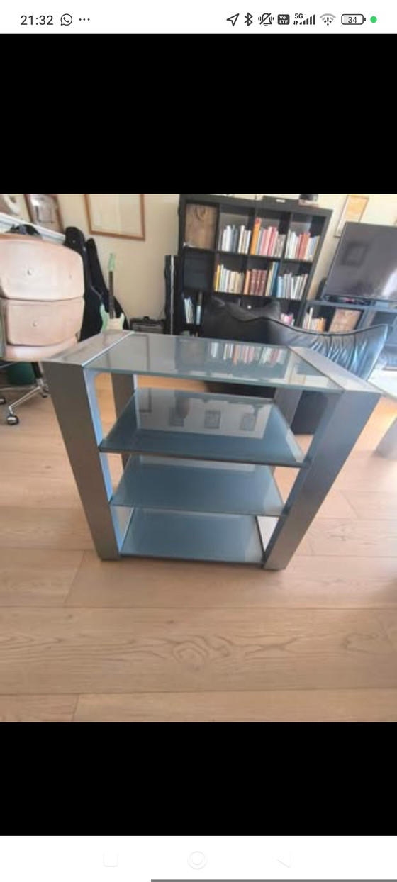 Image 1 of SoundStyle ST105