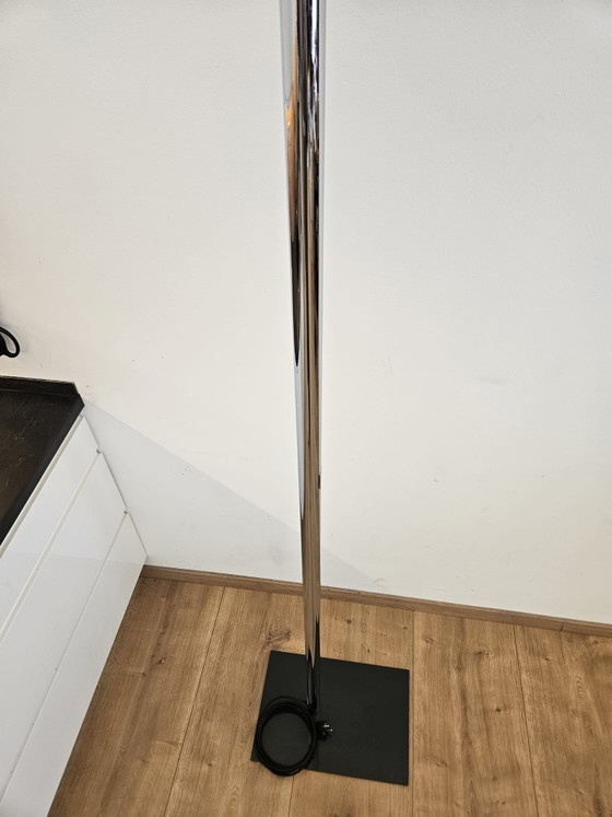 Nimbus Office Air lamp, catalogusprijs: € 2.500 – Vloerlampen, Metal, Chrome (photo 5 of 8)