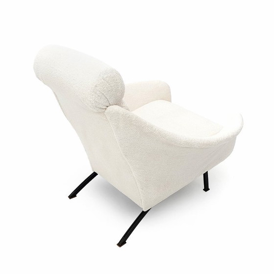 Image 1 of Pair of white bouclé armchairs, 1950s