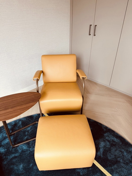 Image 1 of Poltrona e poggiapiedi Leolux Scylla, come nuovi!