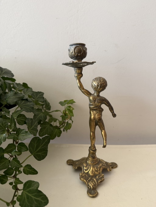 Candeliere in ottone con angelo