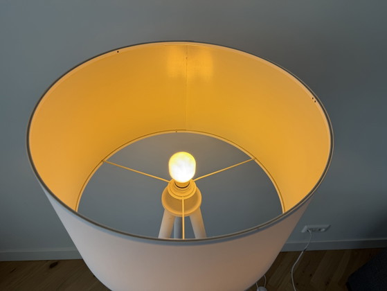 White Tripod Lamp by Zuiver – Floor lights, Canvas, Wood (photo 3 of 8)