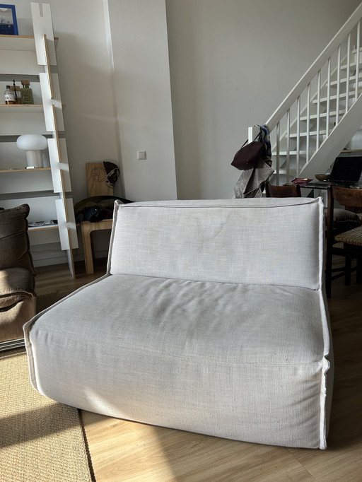 Super cozy 1.5 seater 