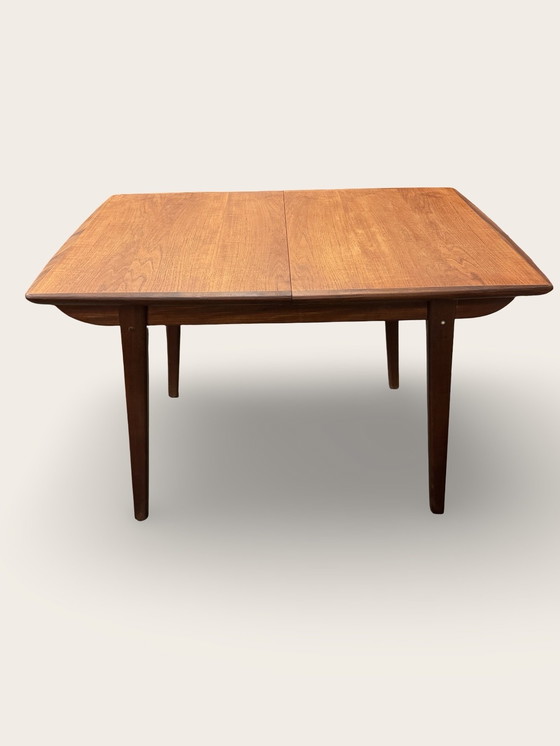 Image 1 of Table à manger extensible de Louis van Teeffelen pour Wébé