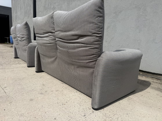 Cassina Maralunga 2x 2zit Originele Ribble Stof Bicolore Lichtgrijs, Zeer Goede Staat! – 2 zitsbanken (photo 7 of 14)