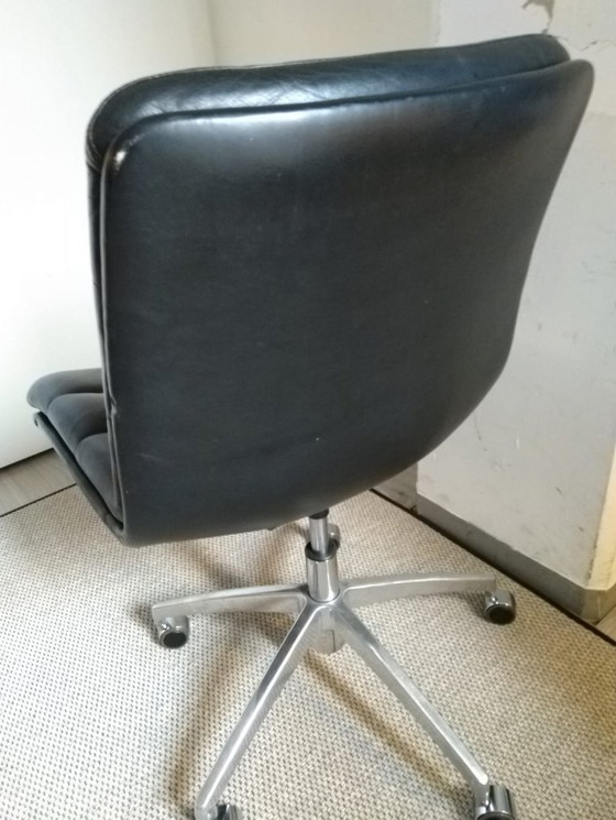 Image 1 of Sedia da ufficio Artifort Channel in pelle nera Geoffrey Harcourt