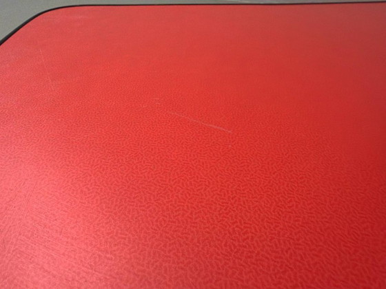 Image 1 of Opklapbaar bijzettafeltje met rood Formica blad, jaren 70