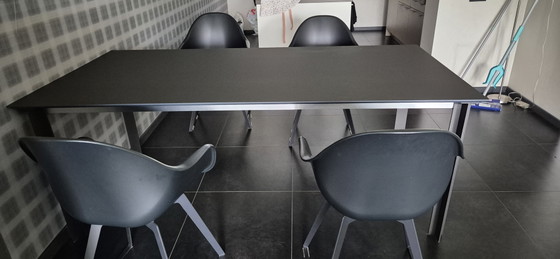 Montel Table with 4 Eames Bucket Chairs – Dining set, Metal (photo 13 of 15)