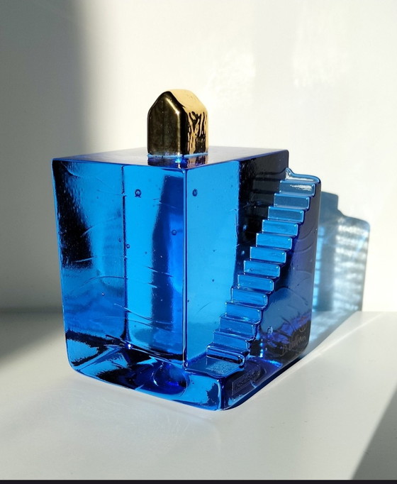 Image 1 of Sculpture en verre Kosta Boda "Escalier de la forteresse" de Bertil Vallien