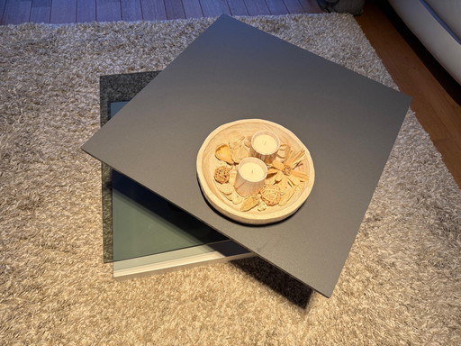 Tavolino da caffè con piano girevole