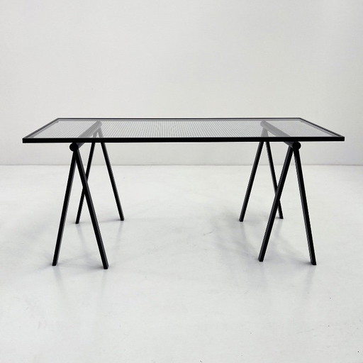 Schreibtisch aus Stahl & Glas mit Stützbock von Rodney Kinsman für Bieffeplast, 1980er