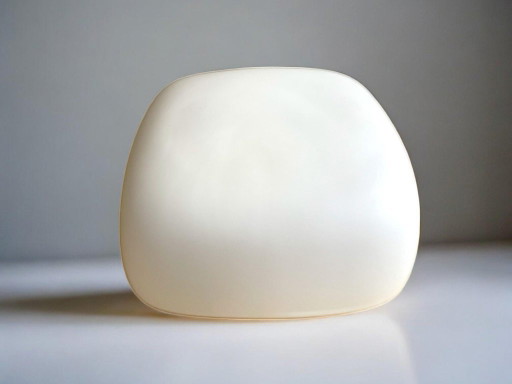 Minimalistische weiße Opalglas-Pillen-Deckenleuchte oder Wandleuchte