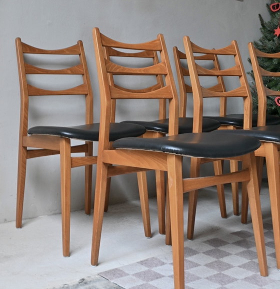Image 1 of Vintage set of 6 dining room chairs Baehre Mignon