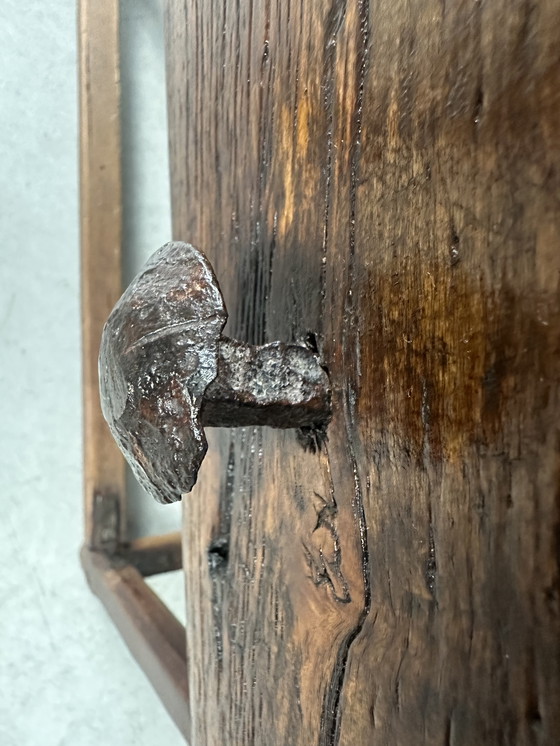 Image 1 of Table d'appoint coloniale espagnole ancienne