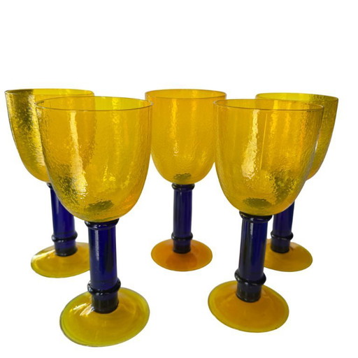 Ensemble de 5 verres Vintage jaune et bleu cobalt - style Memphis - ca. 1980 - Probablement Kosta Boda