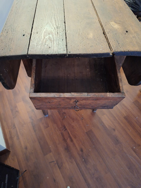 Image 1 of Antiker Klapptisch
