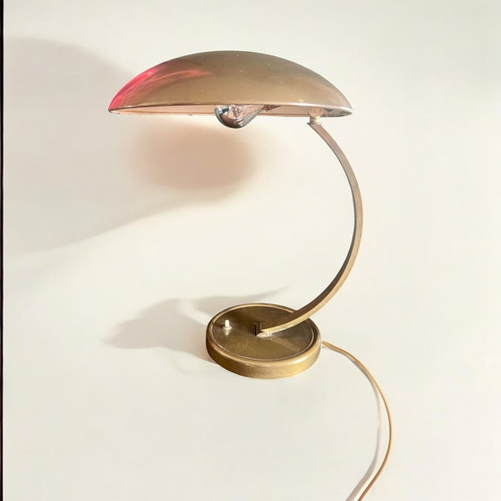 Image 1 of Lámpara de escritorio Kaiser Leuchten-Christian Dell modelo 6751-Bauhaus de latón, ca. 1930.
