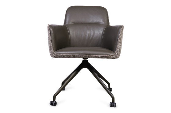 Image 1 of Leolux Gyon dining chair set of 4