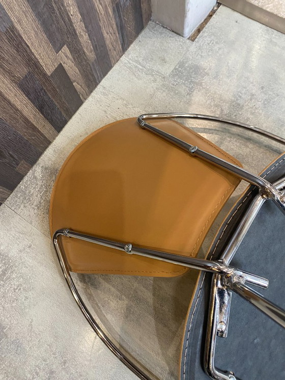 Image 1 of 1 Poltrona Linda di Arrben, pelle color cammello, struttura in acciaio cromato, vintage 1980