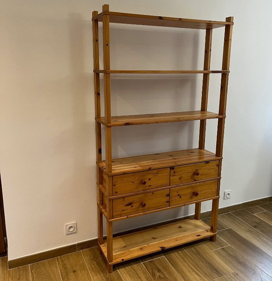 Image 1 of Grande scaffale/libreria in pino degli anni '80/'90