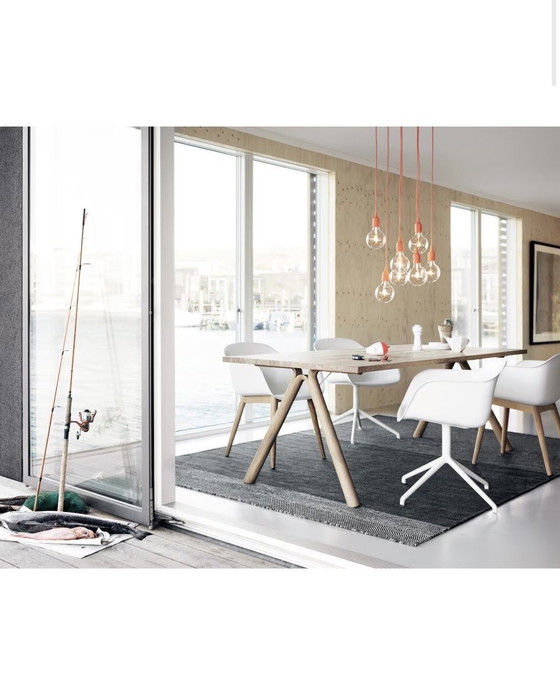 Image 1 of Mooi vloerkleed Muuto Varjo donkergrijs