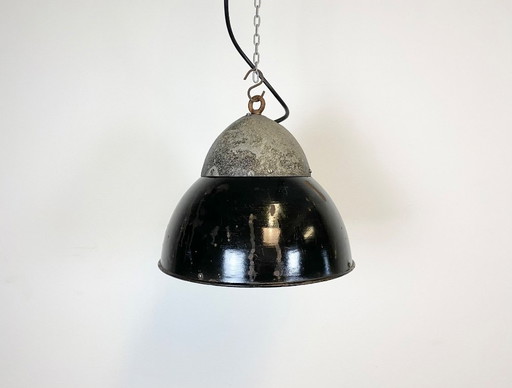 Lampada a sospensione industriale in smalto nero, anni '30