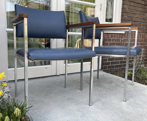 Set Fröscher KG Mid-Century-Stühle aus Edelmetall, Armlehnen aus Hartholz und Kunstleder