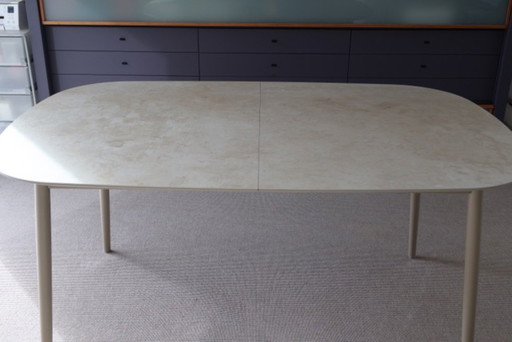 BoConcept: Kingston uitschuifbare eetkamertafel  van 160cm / 230 cm in Keramiek