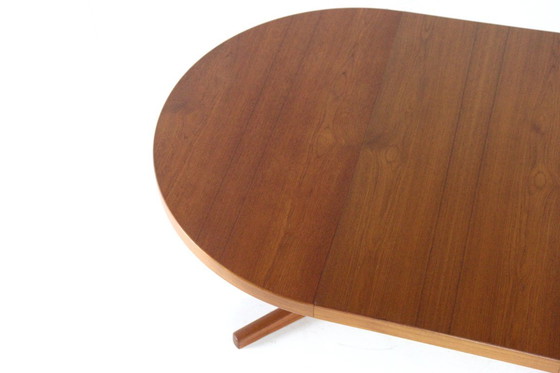 Image 1 of Round 2x extendable Danish design dining table vintage