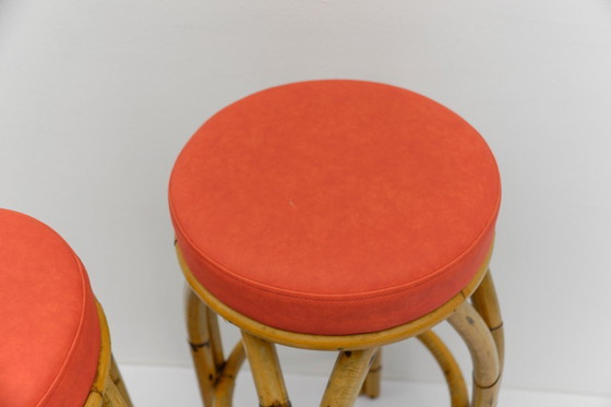 Image 1 of Bamboe bar met 5 bamboe barkrukken, jaren 1950, Italië