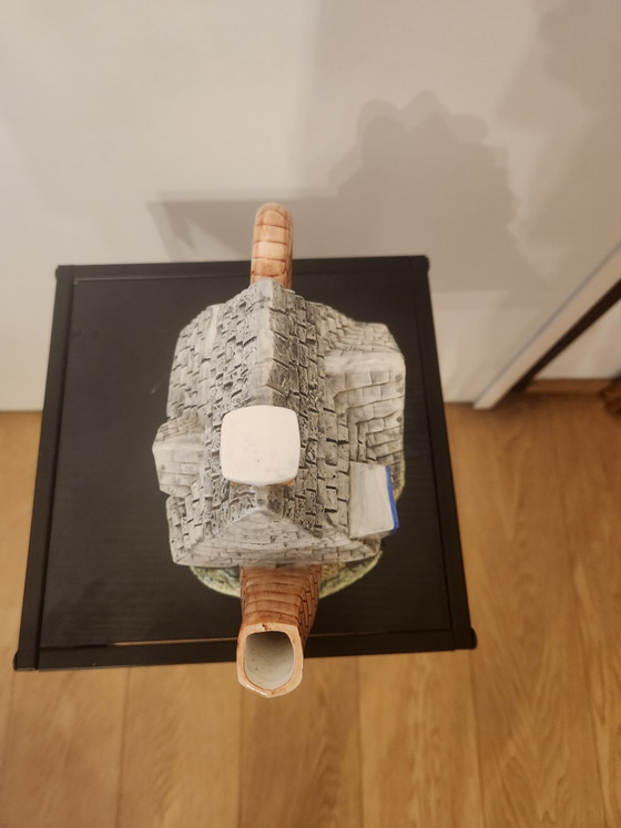 Image 1 of Zeldzame Vintage Annie Rowe Theepot – "The Crown" (The Village Collectables)
