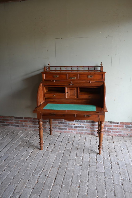 Image 1 of Escritorio cilíndrico Art Déco de madera de nogal antiguo, secretaria