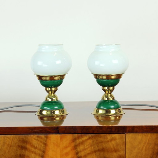 Juego de lámparas de mesa en vidrio opalino y latón, Checoslovaquia 1955