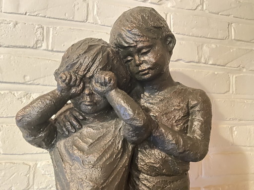 Einzigartige XL-Skulptur „Comfort“ – Geert & Roel Kunen (62cm) inkl. Holzsockel – beeldhouwkunst, Bronze, Wood (photo 2 of 9)