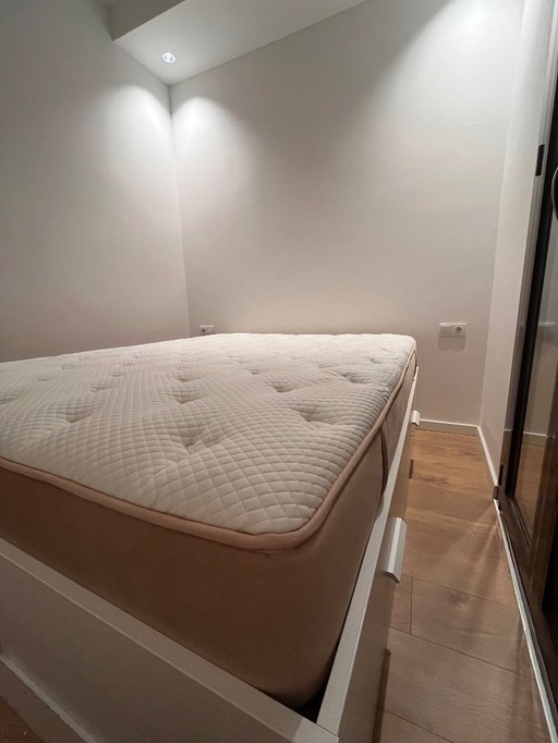 Grether & Wells Regal Mattress (160 x 200 cm)