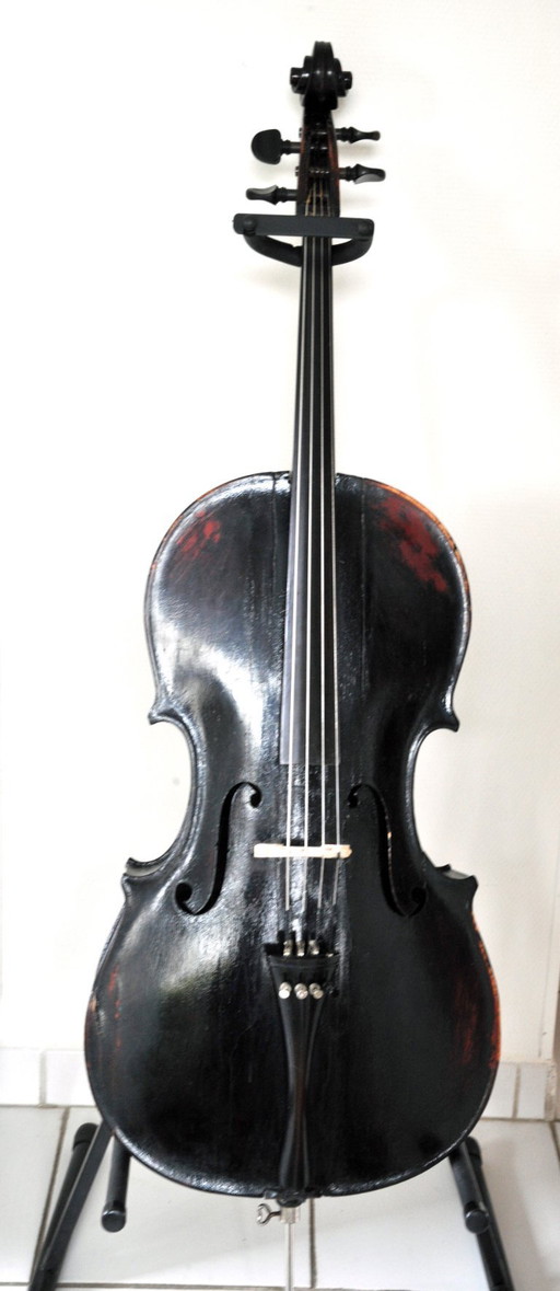 Engelse antieke cello