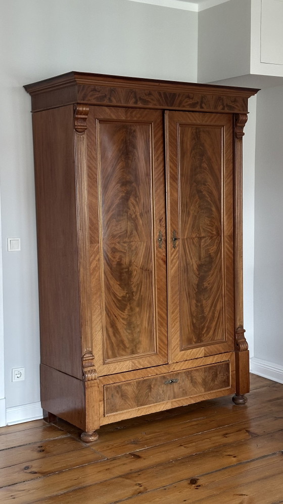 Image 1 of Magnifique meuble démontable de style Gründerzeit, en bois massif foncé – prêt à l'emploi