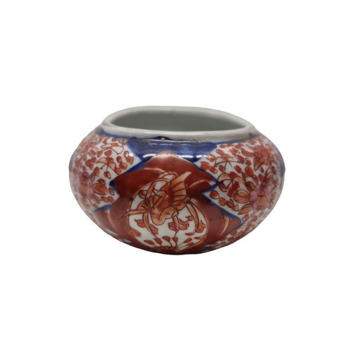 Oval Imari porcelain flower pot, 20th century