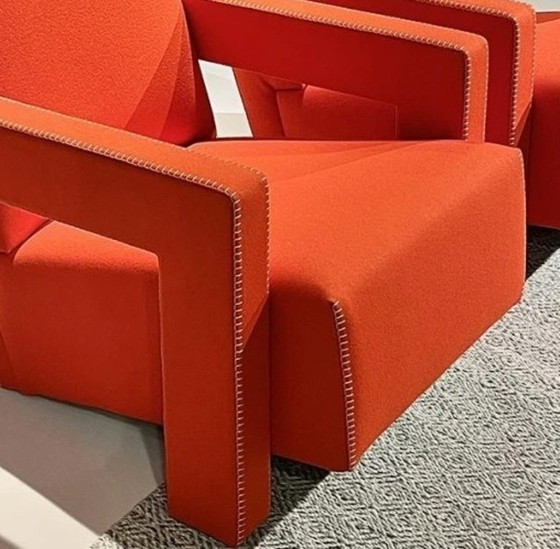 Image 1 of CASSINA  SET di 2 Poltrone637 Utrecht (NUOVE MAI USATE) in Lana KVDRAT Rossa 13L