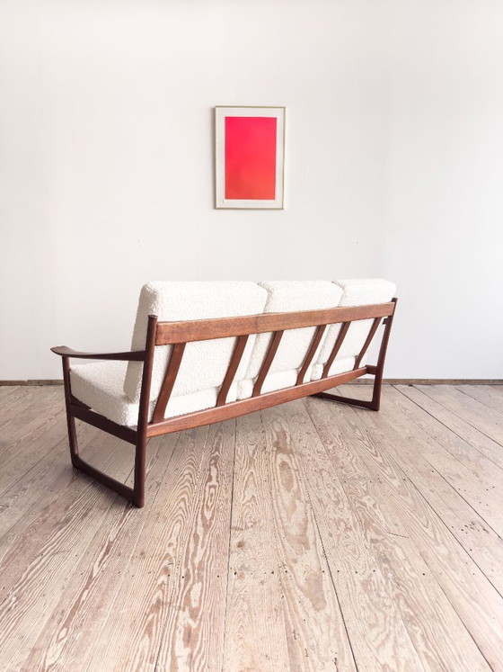 Image 1 of Sofa FD 130 by Peter Hvidt for France and Daverkosen, Teak
