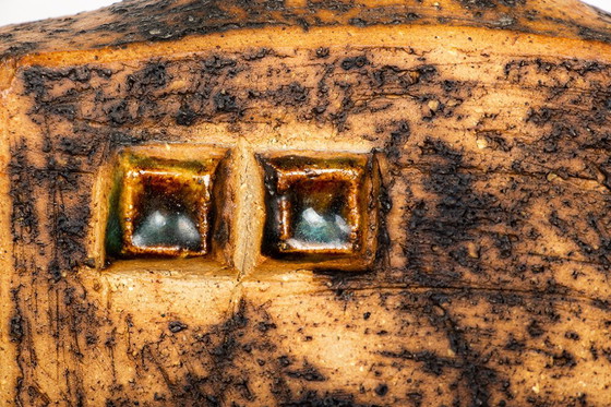 Image 1 of Paar Zweedse aardewerk vazen in Brutalistische stijl met geëmailleerde halzen door Curt Magnus-Addin 1960.