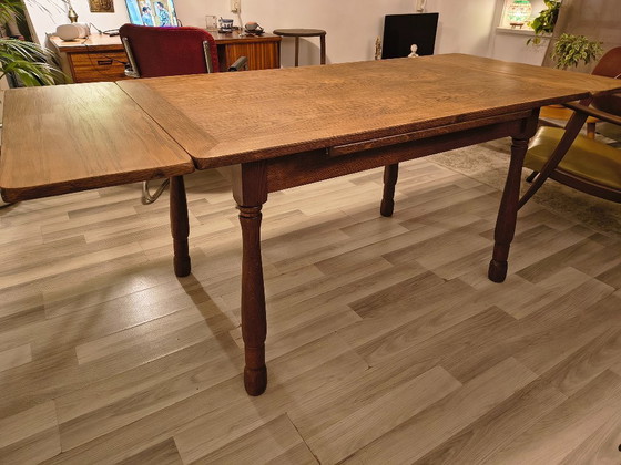 Image 1 of Table de salle à manger extensible des années 1950