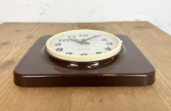 Image 1 of Vintage Brown Plastic Wall Clock from Prim, 1970s