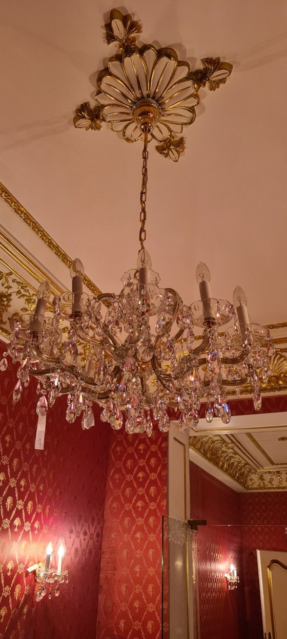 Image 1 of Monumentale Paleiscollectie: 91 rococo kroonluchters en 174 wandlampen (1982)